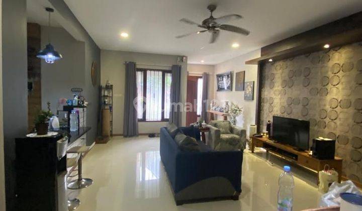 Rumah Bagus 2 Lantai Semi Furnished Siap Huni di Bintaro 1