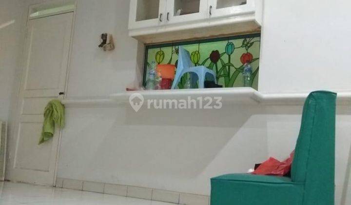 Rumah Bagus 2 Lantai Rapi Harga Nego di Cluster Kota Wisata 1