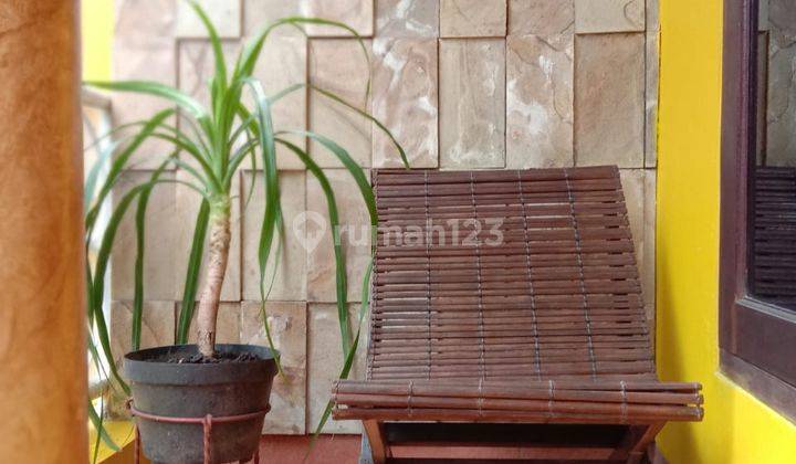 Rumah Bagus 2 Lantai Siap Pakai Furnished di Jakarta Timur 6