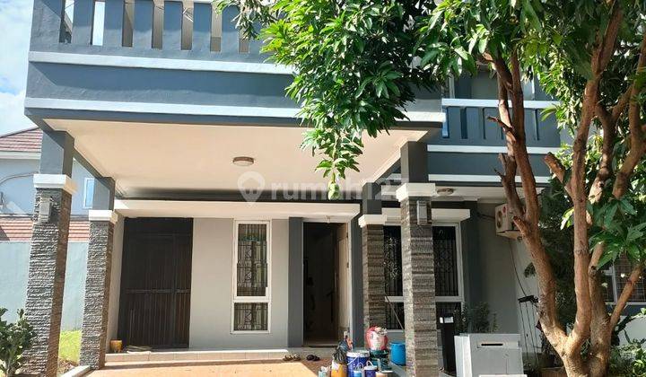 Rumah Bagus 2 Lantai Rapi Dalam Cluster  1