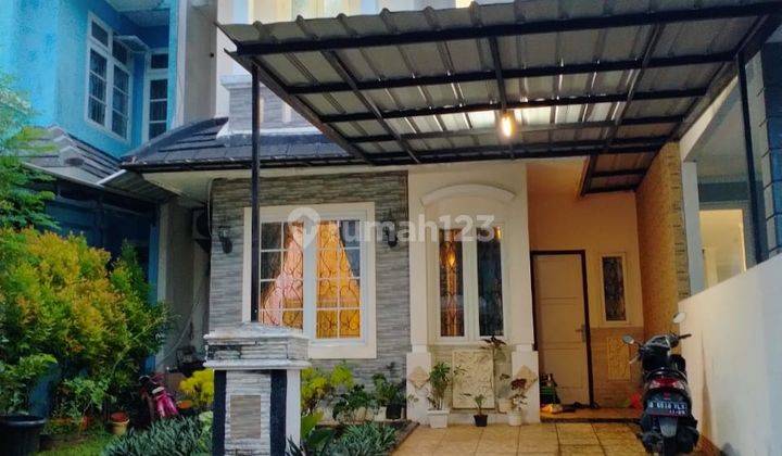 Rumah Bagus 2 Lantai Rapi Dalam Cluster  1