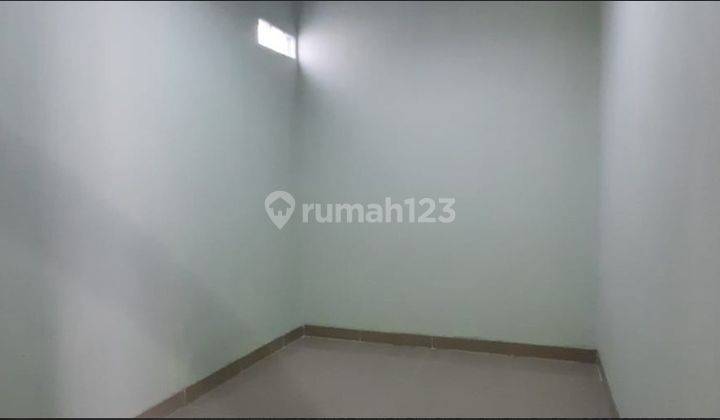 Rumah 2 Lt Dekat Perkantoran 2