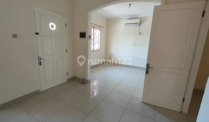 Rumah Kontrakan 2 Lantai Jalan Lebar  1