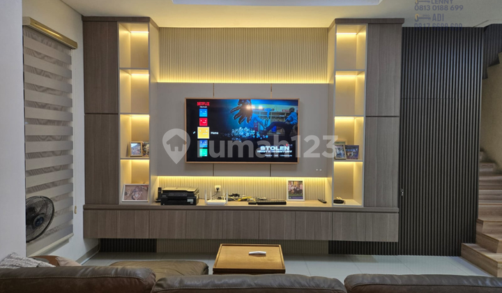 Dijualkan Rumah Golf Lake Hadap Utara dan Boulevard