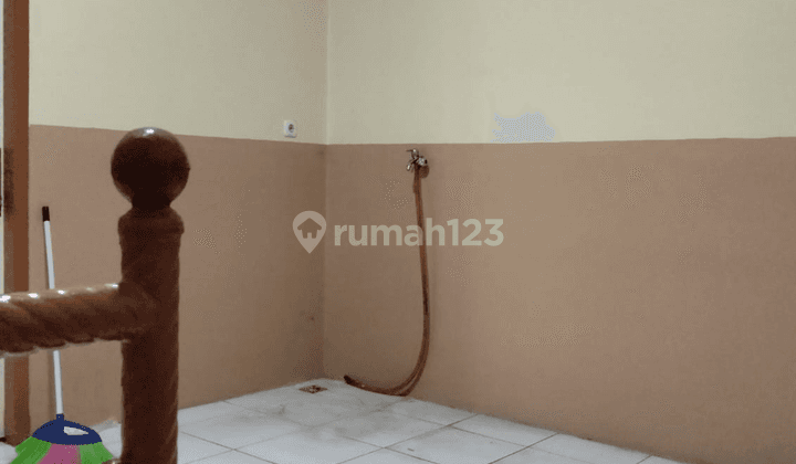 Dijual Rumah di Menceng Jln Sekolah Uk 7x10 2