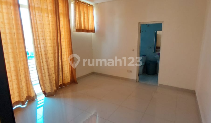 Jual Rumah Golf Lake 2lt Hadap Selatan Siap Huni 2