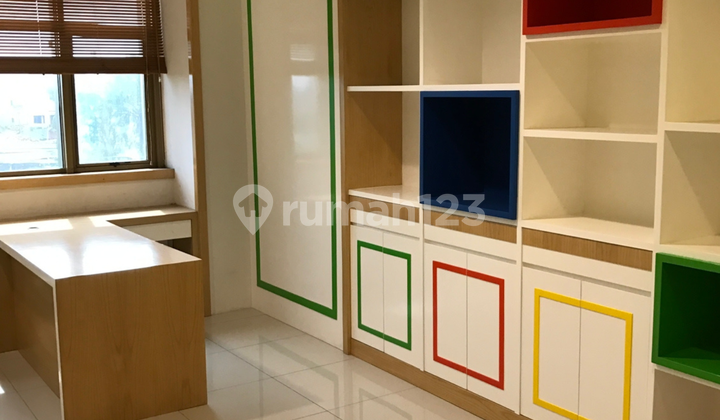 Dijual Ruko Golf Lake Venice Good Condition