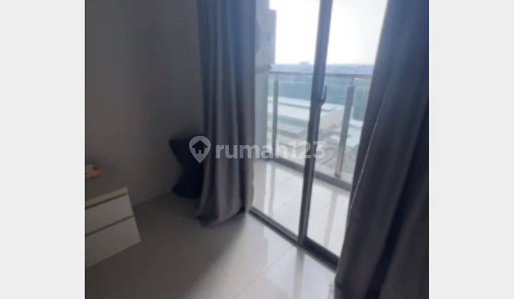 Disewakan apartemen daan Mogot Canary Tinggal bawa koper 2