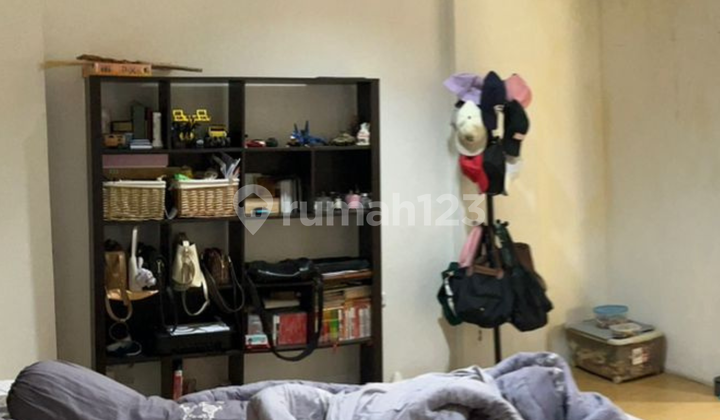 For Sale and For Rent Jelambar Fajar House