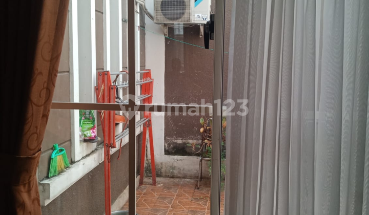 For Sale: Green Lake House, size 8x17, facing South. 2