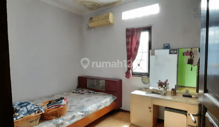 Dijual Rumah Tanah Sereal Jembatan V Tambora 3 Lantai 2