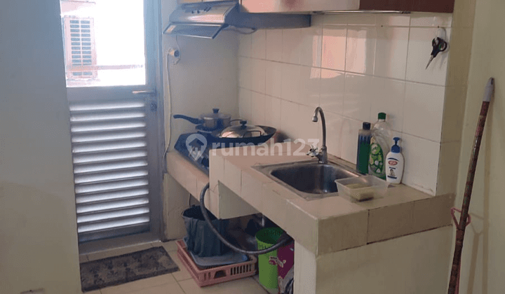 Dijual Apartemen City Resort Semi Furnished 1