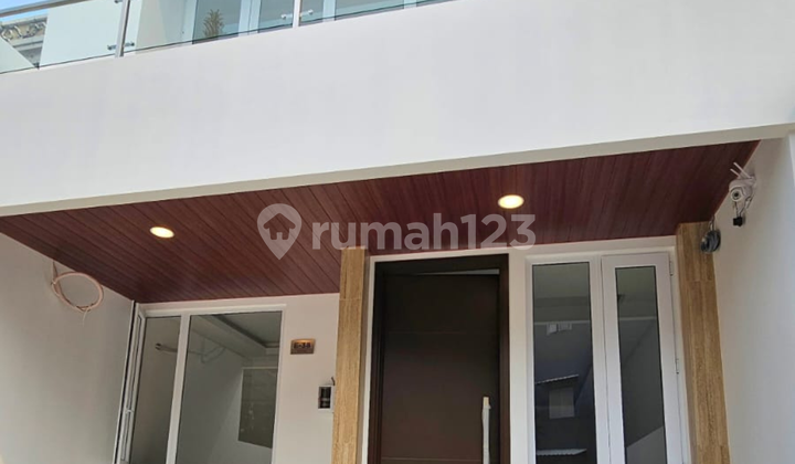 Dijual Rumah Baru Malibu Hadap Utara Bebas Banjir 