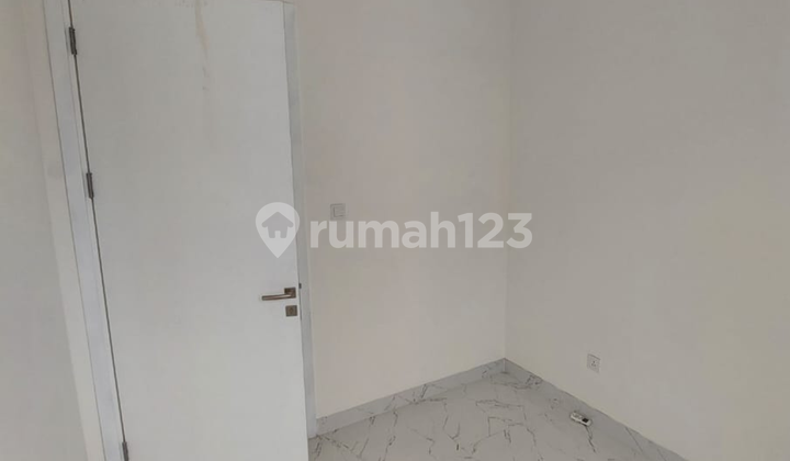 For rent: Neat house in Gedong Panjang, Sukarela Alley. For rent: Neat house in Gedong Panjang, Sukarela Alley.