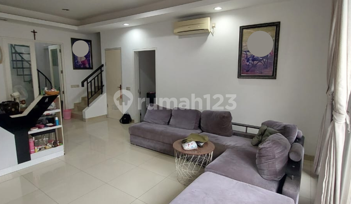 Dijual Cepat Rumah Hadap Utara Di Green mansion daan mogot jln Green pearl Dijual Cepat Rumah Hadap Utara Di Green mansion daan mogot jln Green pearl