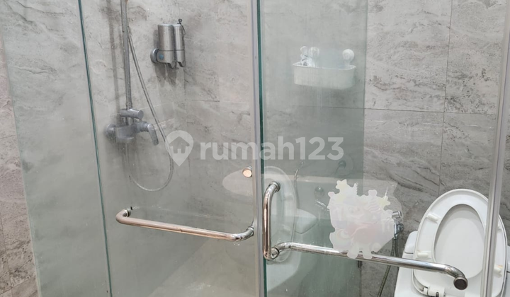 Dijual Rumah Green Lake hadap Selatan Hunian Mewah 2