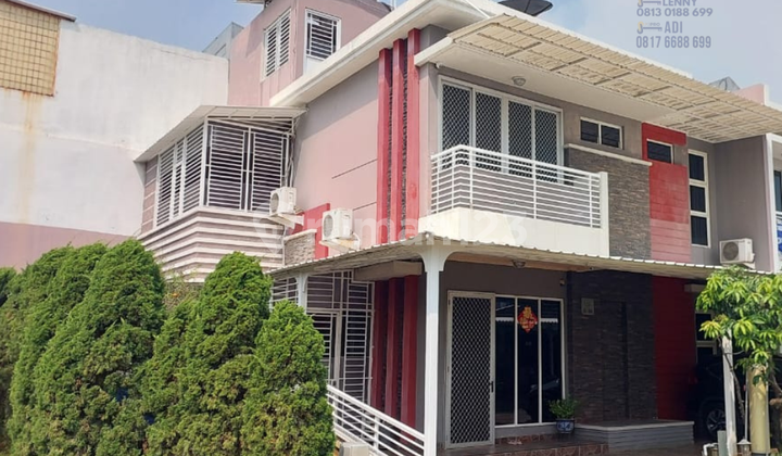 Dijual Rumah Cantik dan Full Bangunan di Golf Lake