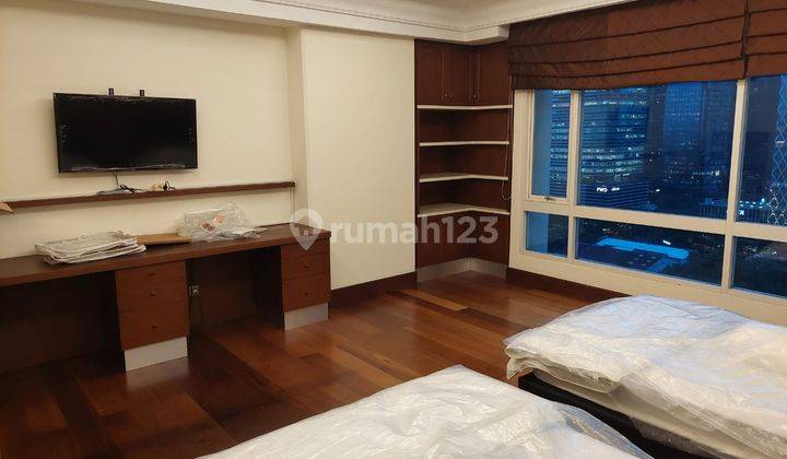 Disewa Apartemen SCBD Suites lantai 22 1