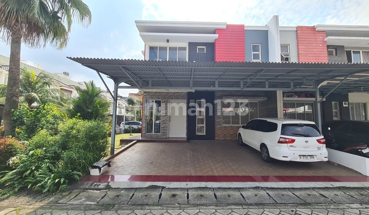Green Lake City Hook 13x15 Rumah 2 1/2 Lantai Langka Furnish Mewah 2