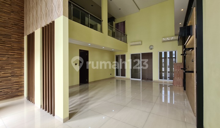 Turun Harga Dijual Rumah 8x18 City Resort Cengkareng, 3 Lantai Mewah Interior Hadap Tenggara 2