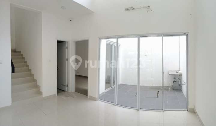 Rumah di Riviera 2 Lantai 8x15, 3+1 kamar tidur, ready rapi siap huni 3