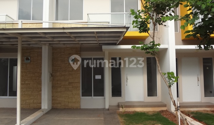 Rumah 2 Lantai SHM Baru Utara dijual di green lake city 6x15