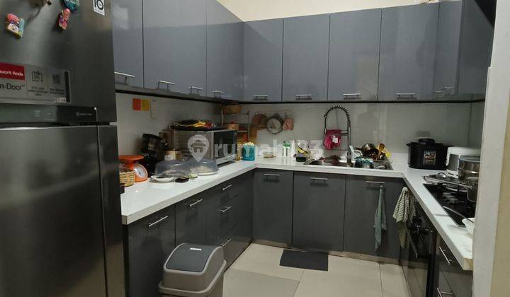 Dijual Rumah 2 Lantai Semi Furnished Uk 8x20 Cluster Eropa Green Lake City 2