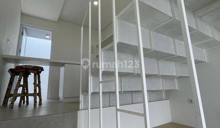 Rumah Modern Minimalis Furnished Hanya 1m di Cluster Myza, Bsd Tangerang 2