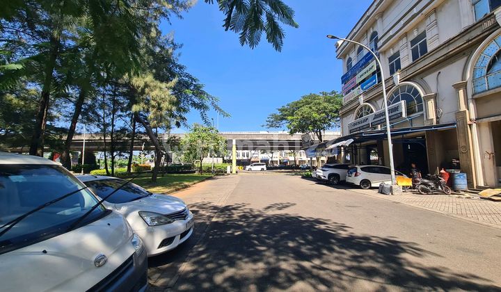 Ruko Gandeng Green Lake City Lokasi Premium Jalanan Lebar Parkir Luas Ruko Gandeng Green Lake City Lokasi Premium Jalanan Lebar Parkir Luas