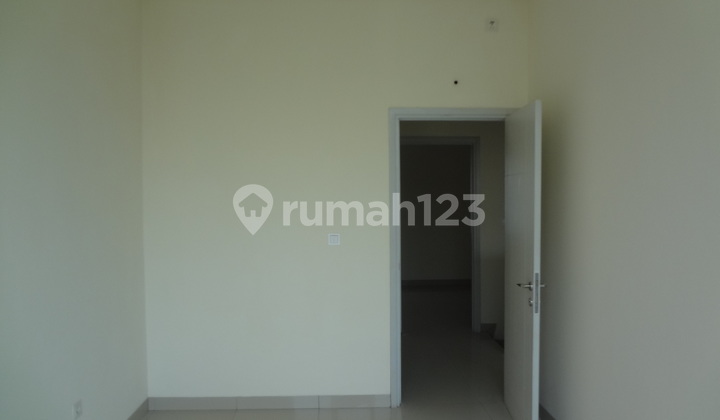 Dijual Cepat 6X18 Rumah di Green Lake City Cluster Amerika Latin Hadap Utara Termurah 2