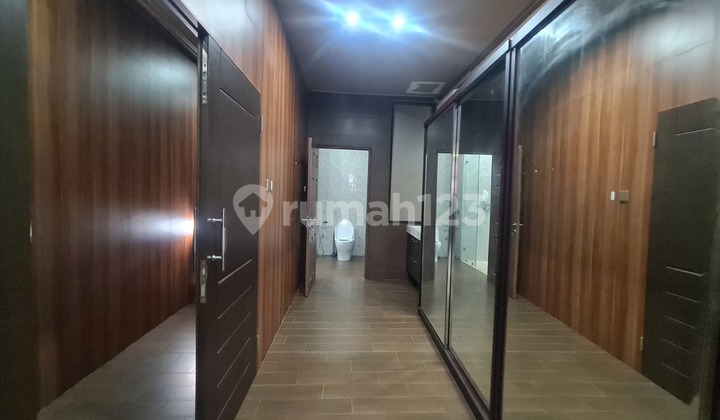 Gunadi Green Lake City Shop House Furnished Luxurious Premium Interior Gunadi Green Lake City Shop House Furnished Luxurious Premium Interior