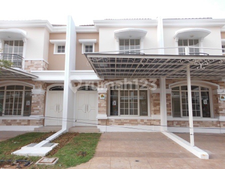 Disewakan Rumah 6X15 di Green Lake City Cluster Europe Hadap Utara Disewakan Rumah 6X15 di Green Lake City Cluster Europe Hadap Utara