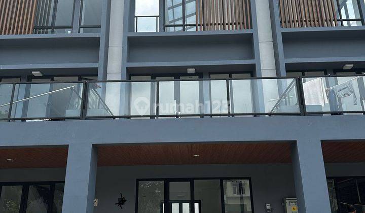 Ruko Metland baru Veranda dekat green lake city 5x15 lokasi premium 1