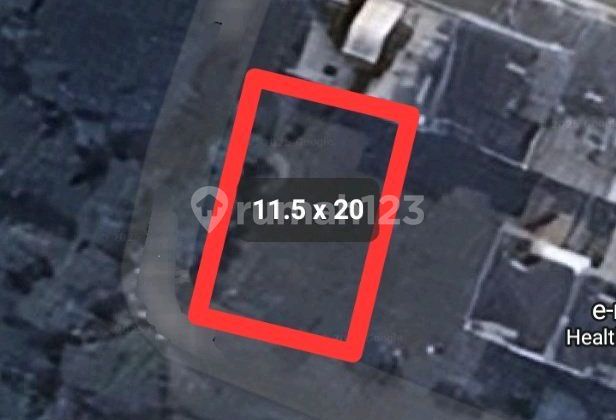 For Sale Premium Rare Lakefront Corner Lot in Green Lake City 11.5X20