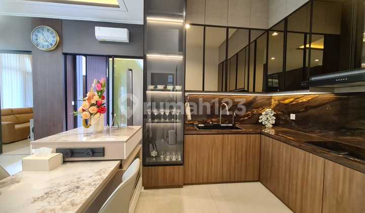 For Sale Luxury Hook House in Pik Golf Island Area 13X20 Furnished 2