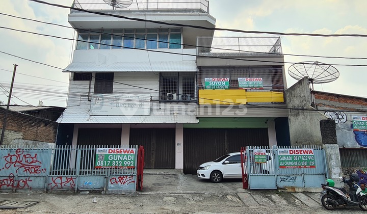 Disewakan ruko gandeng 15x21 di raya kebon jeruk jakarta barat