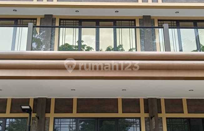 KoGun Rukan Korean Town for rent in Green Lake City, facing the boulevard. KoGun Rukan Korean Town for rent in Green Lake City, facing the boulevard.