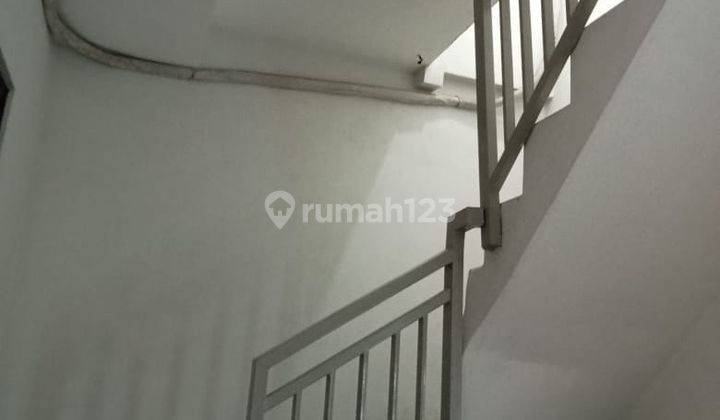 Dijual Rumah Full Furnished Di Taman Palem Lestari 2