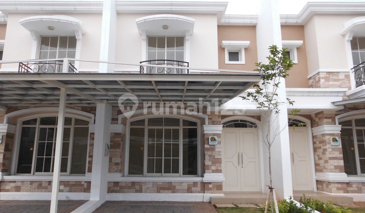 6x15 West Europe Green Lake City Selatan House