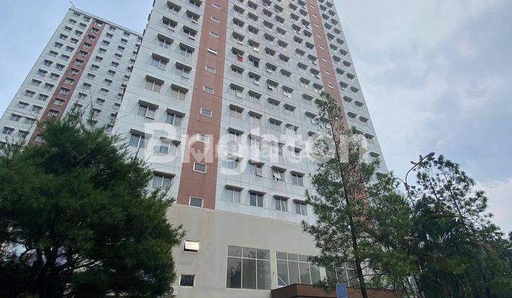 Apartment Pinewood Jatinangor 1