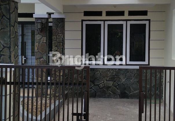 PERUMAHAN PINUS REGENCY 