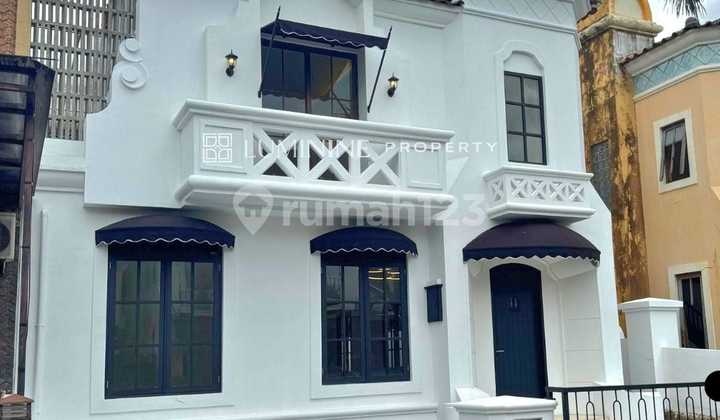 Rumah Mewah, European Classis di Daerah Serpong Dijual Semi Furnished Rumah Mewah, European Classis di Daerah Serpong Dijual Semi Furnished