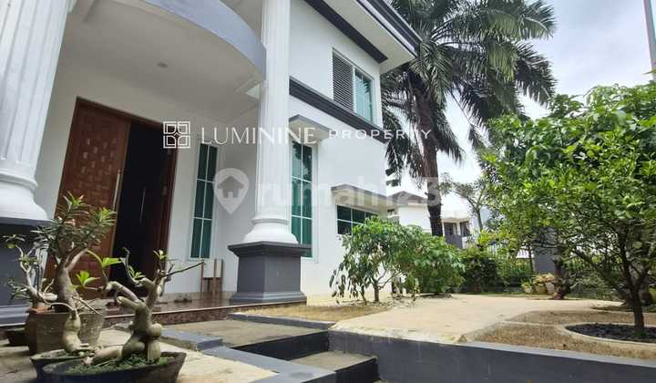 Rumah Mewah Posisi Hook, Cantik Modern Minimalis di Lokasi Strategis Siap Huni 2