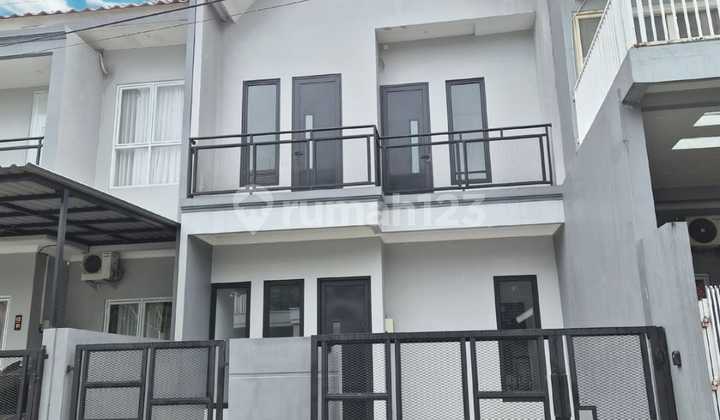 Rumah Siap Huni di Kencanaloka Dekat Tol dan Stasiun