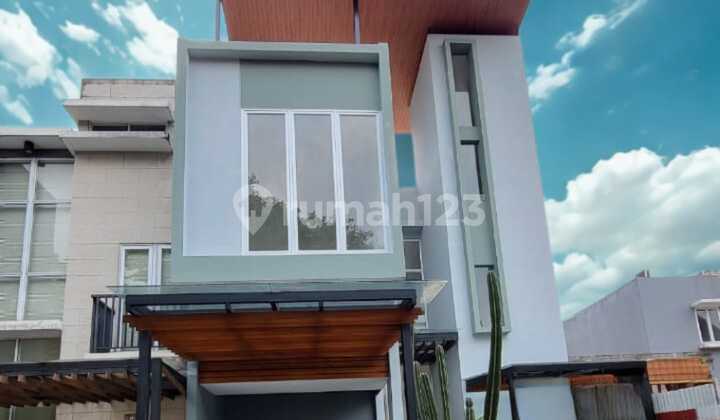 Rumah Cantik di Lingkungan yang Asri di Kebayoran Residence Bintaro 1