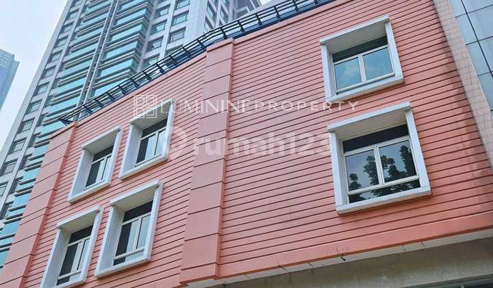 Office Building in the Most Elite Area in South Jakarta 2