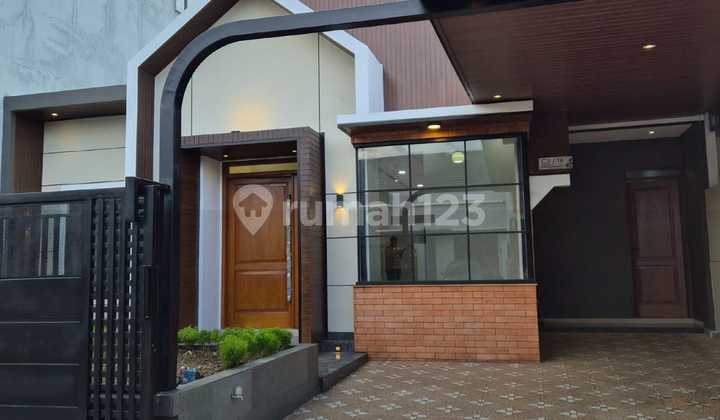 Rumah Brandnew Sangat Cantik dan Siap Huni Minimalis Modern di Bsd City