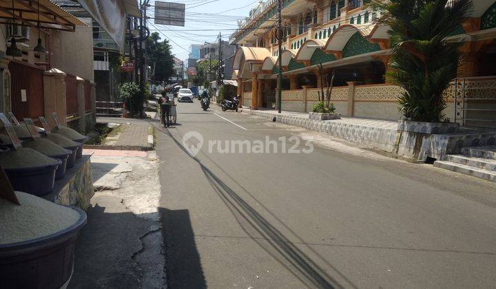 Rumah Hitung Harga Tanah Saja di Jl. Masjid Assuruur Kebon Jeruk 2