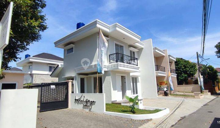 Rumah Dua Lantai Baru Furnished Cipayung Jakarta Timur 1