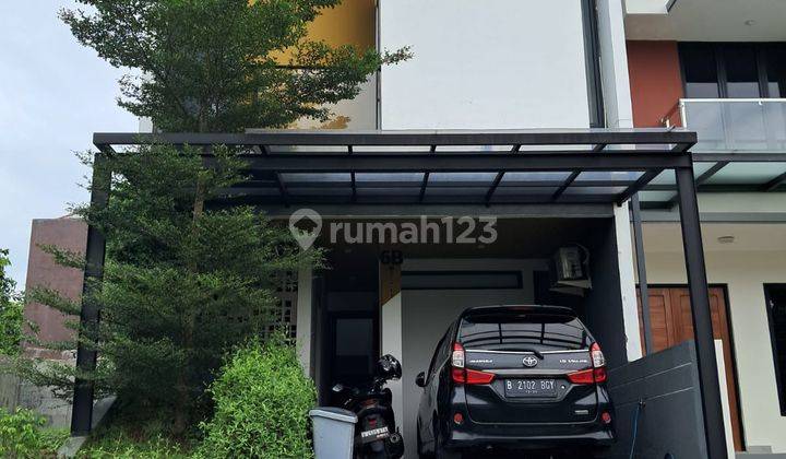 Rumah Bagus Dua Lantai di Meruya Residence Jakarta Barat 1